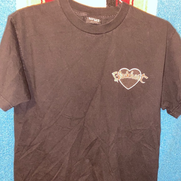 Independent x BlackHart T-Shirt - Picture 2 of 3